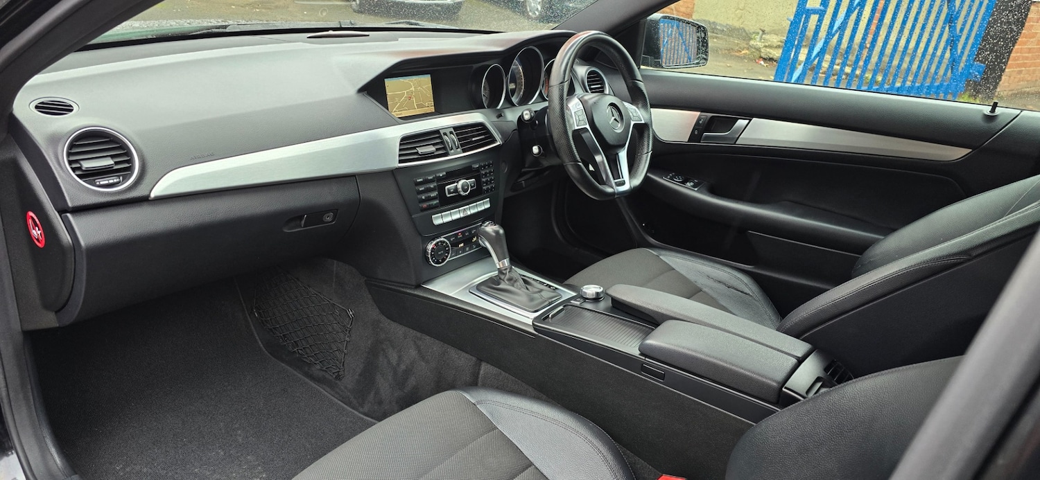 Used Mercedes-Benz C Class 2013 for sale - 76618499: Photo 17