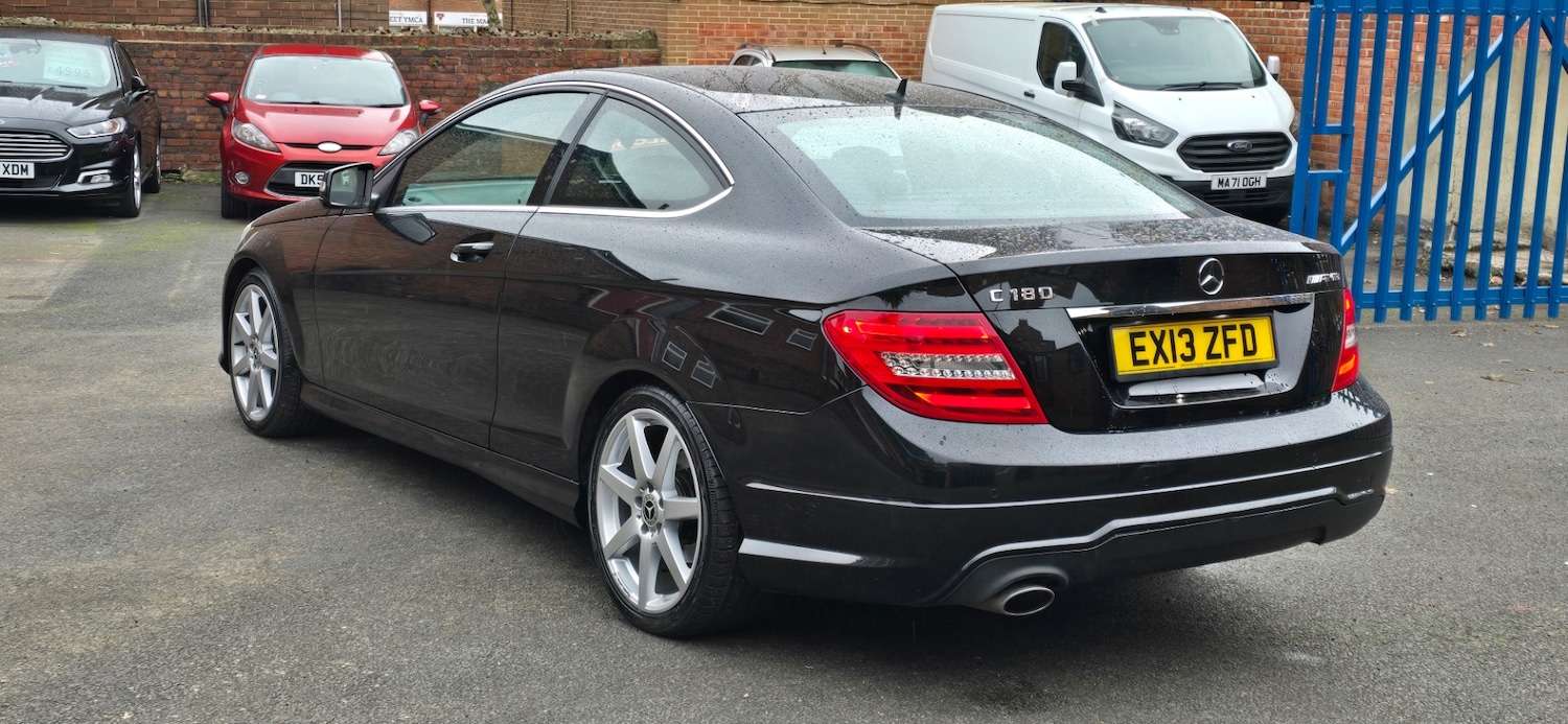 Used Mercedes-Benz C Class 2013 for sale - 76618499: Photo 5