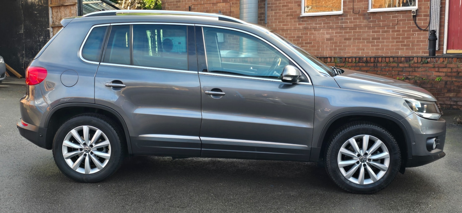 Used Volkswagen Tiguan 2014 for sale - 76663720: Photo 2