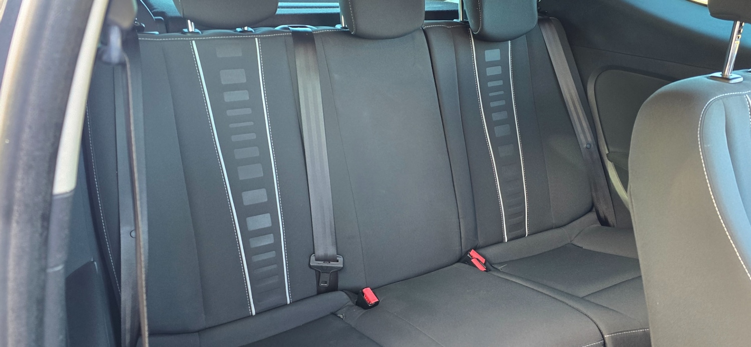 Used Renault Megane 2013 for sale - 76413036: Photo 13