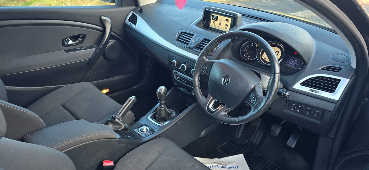 Used Renault Megane 2013 for sale - 76413036: Photo 9