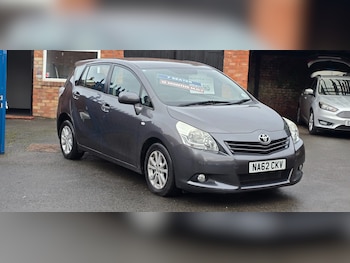 Used Toyota Verso 2012 for sale - 76548000: Photo