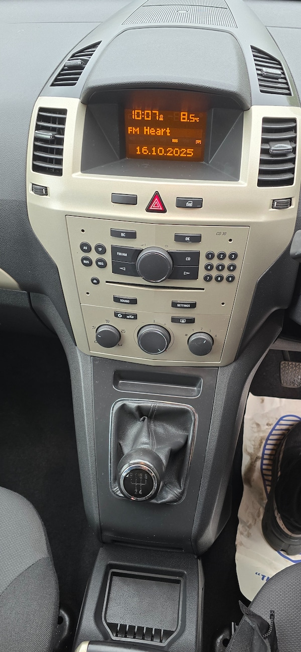Used Vauxhall Zafira 2009 for sale - 76290033: Photo 12