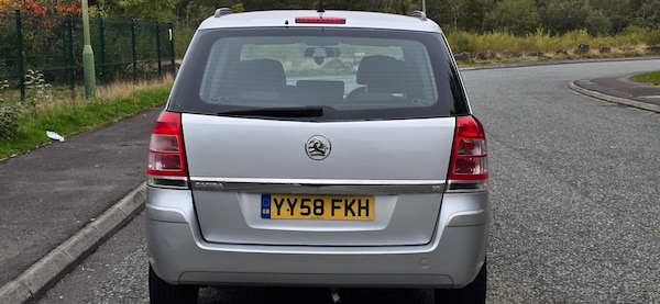Used Vauxhall Zafira 2009 for sale - 76290033: Photo 4