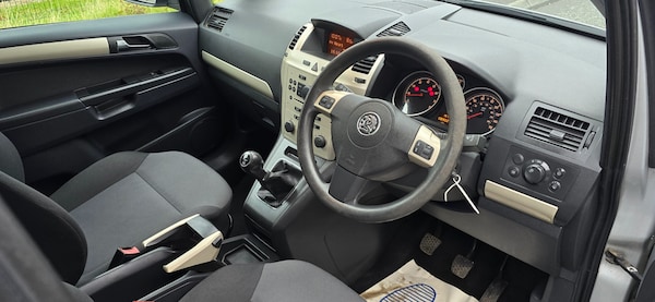 Used Vauxhall Zafira 2009 for sale - 76290033: Photo 9