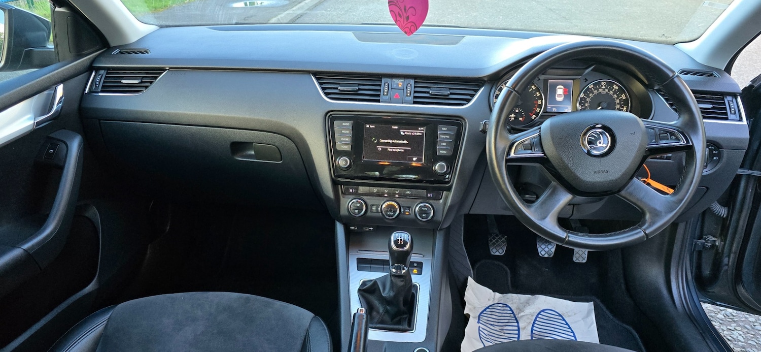 Used Skoda Octavia 2014 for sale - 76387011: Photo 14