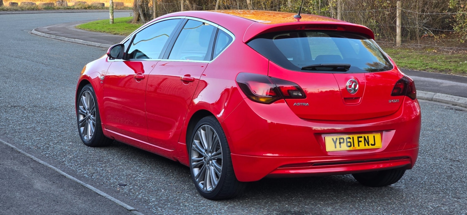 Used Vauxhall Astra 2011 for sale - 76413058: Photo 5