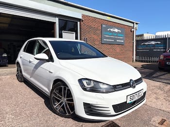 Used Volkswagen Golf 2017 for sale - 79846847: Photo