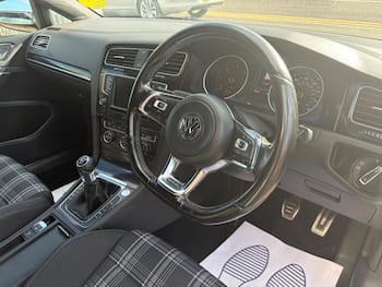 Used Volkswagen Golf 2017 for sale - 79846847: Photo