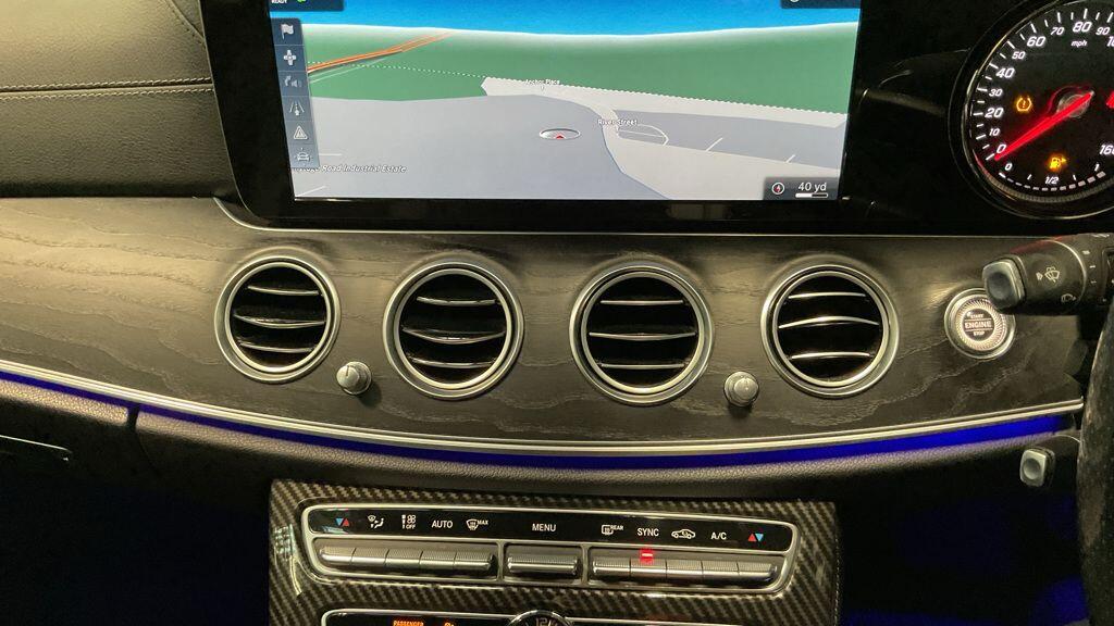 Used Mercedes-Benz E Class 2016 for sale - 77163040: Photo 14