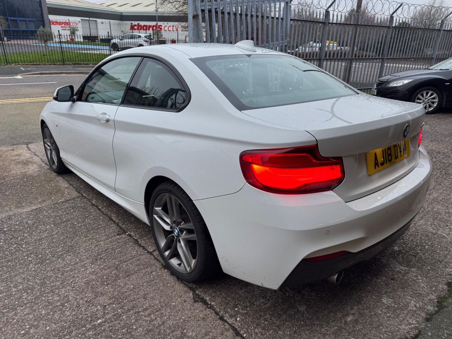 Used BMW 2 Series 2018 for sale - 77040610: Photo 2