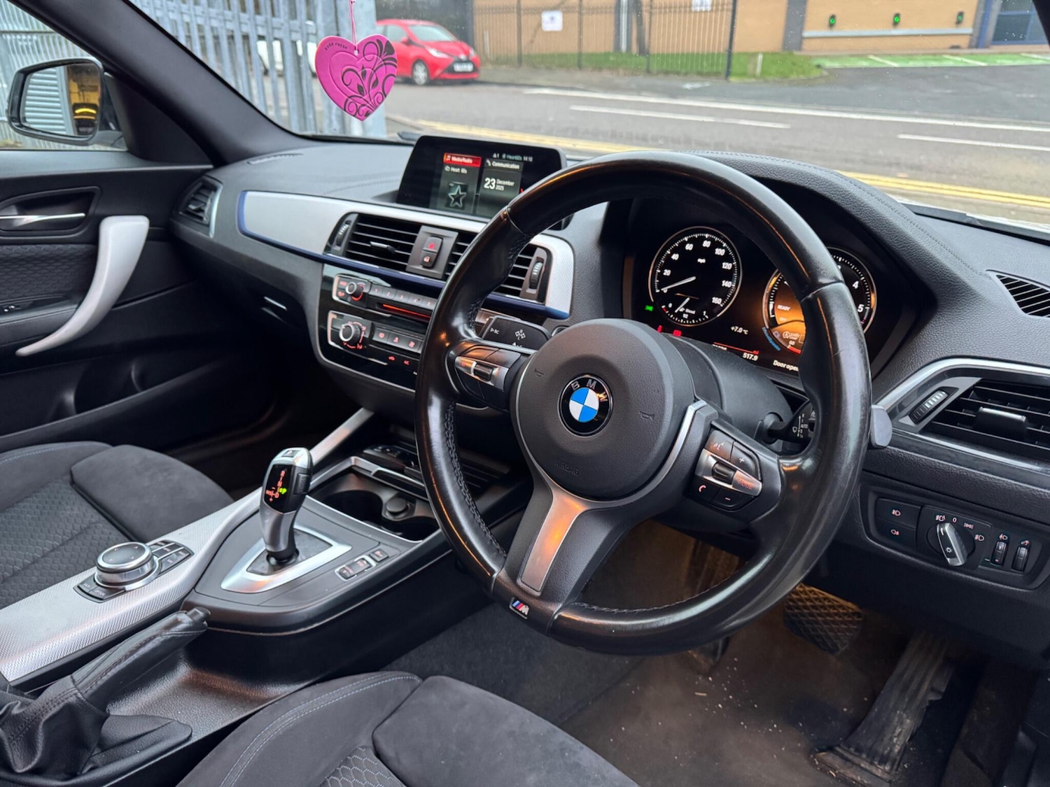 Used BMW 2 Series 2018 for sale - 77040610: Photo 3