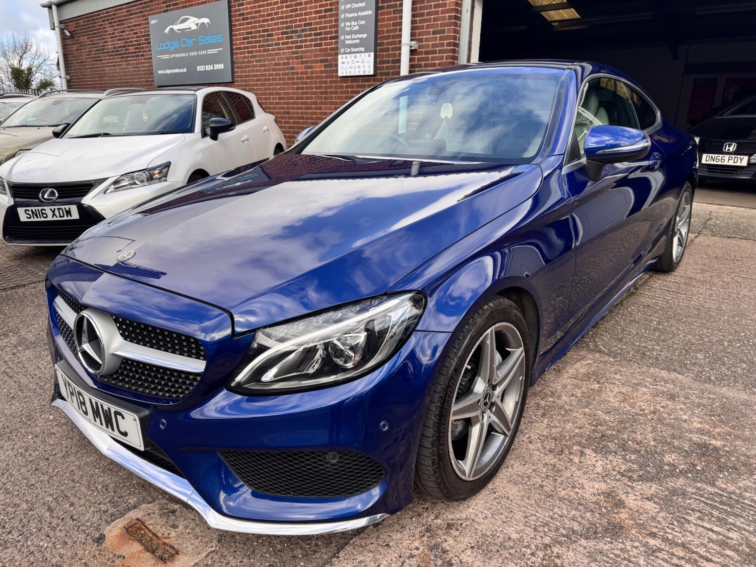 Used Mercedes-Benz C Class 2018 for sale - 77838474: Photo 4