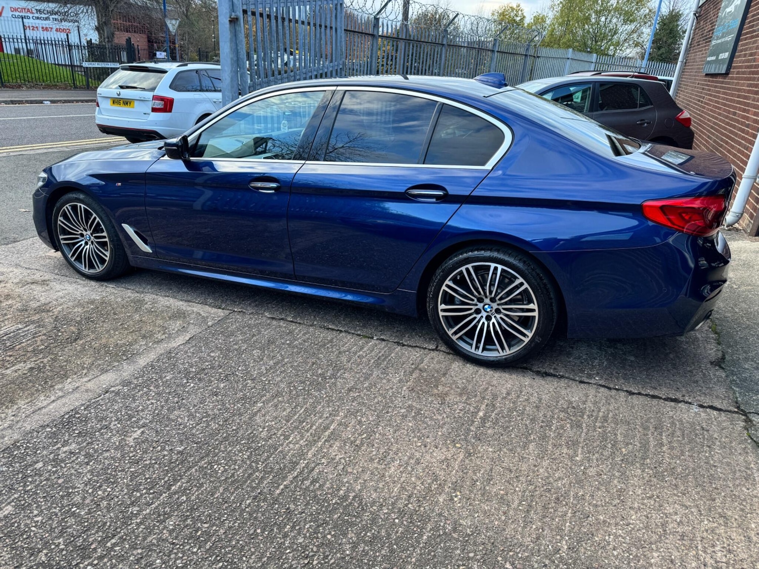 Used BMW 5 Series 2017 for sale - 76512374: Photo 7