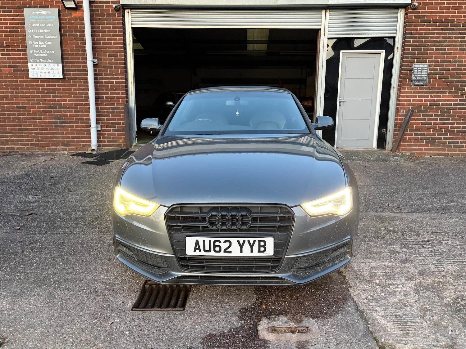 Used Audi A5 2012 for sale - 77081419: Photo 5