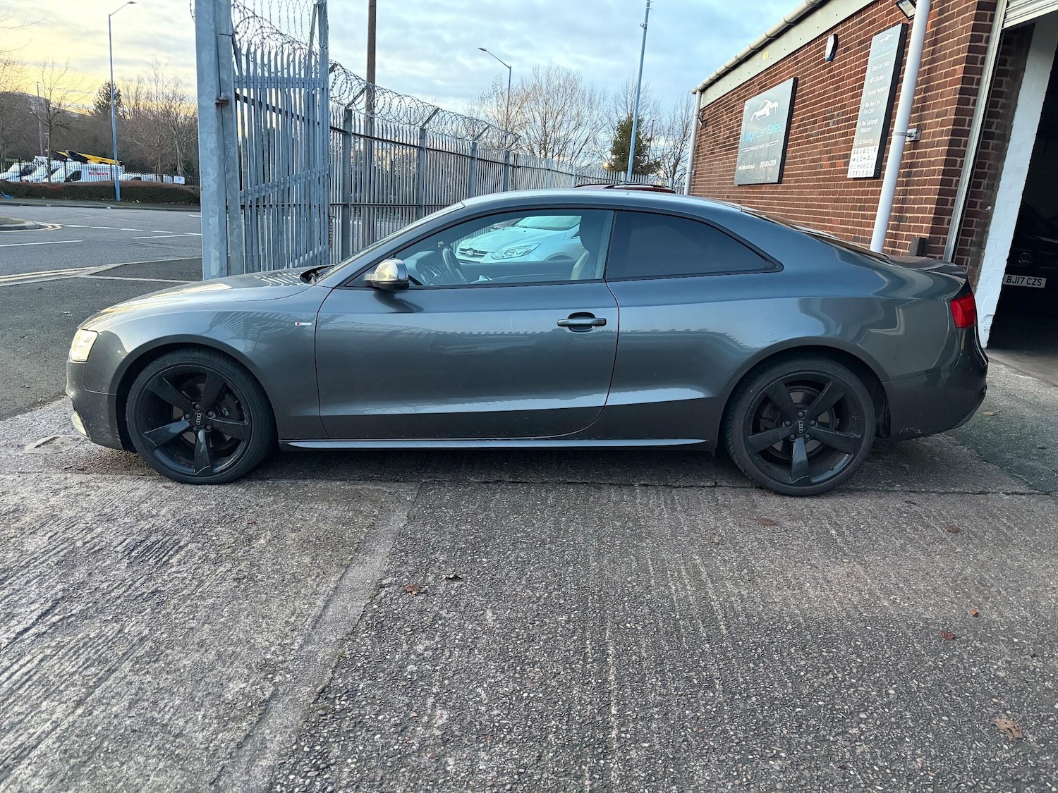 Used Audi A5 2012 for sale - 77081419: Photo 8