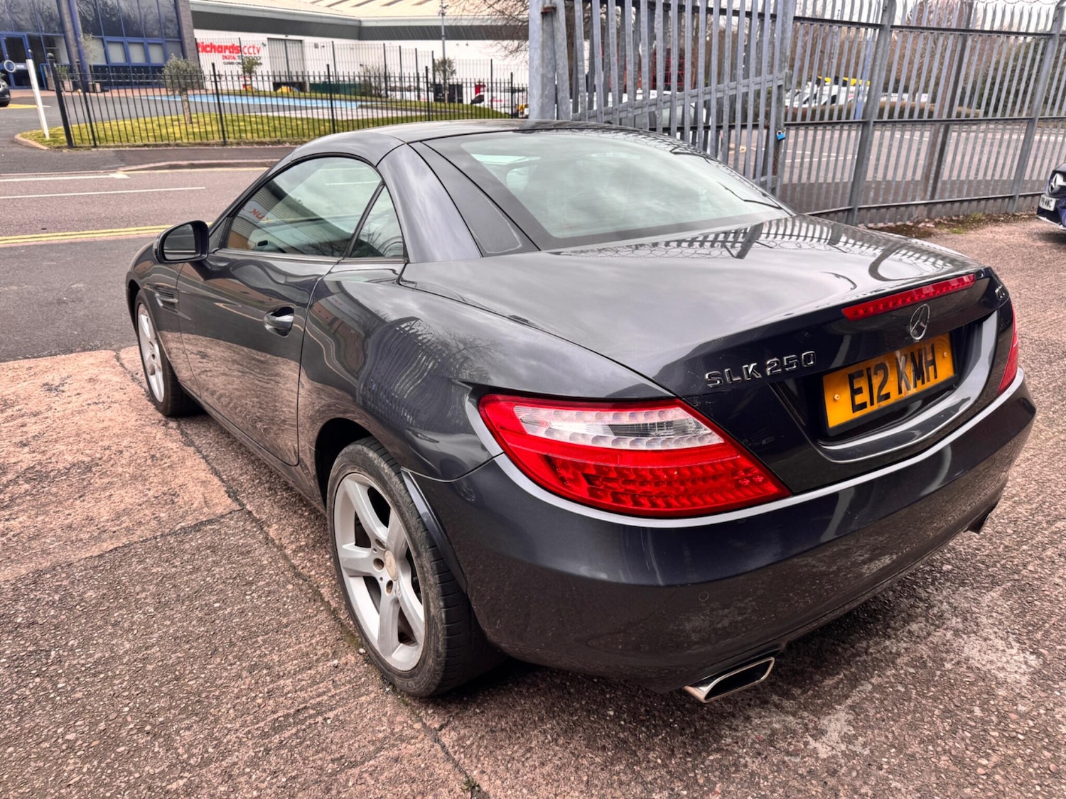 Used Mercedes-Benz SLK 2014 for sale - 78007485: Photo 8