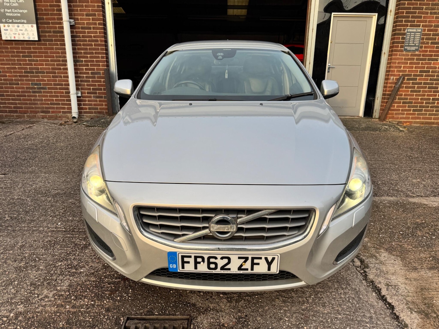 Used Volvo S60 2012 for sale - 76995333: Photo 15