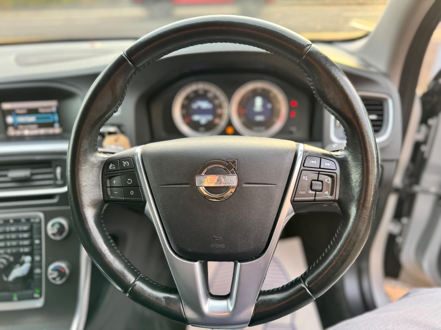 Used Volvo S60 2012 for sale - 76995333: Photo 36