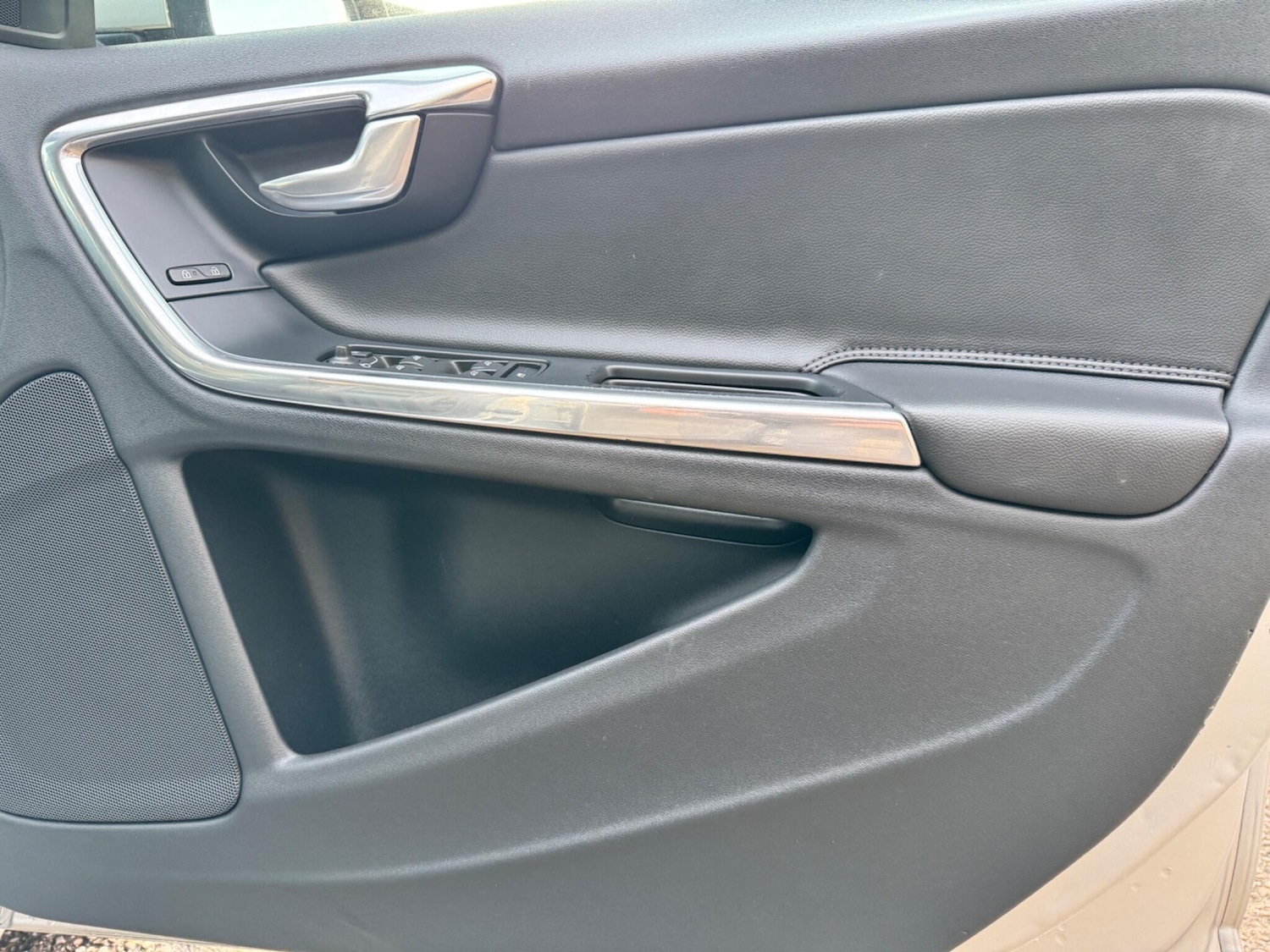 Used Volvo S60 2012 for sale - 76995333: Photo 39