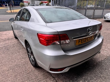 Used Toyota Avensis 2012 for sale - 79552784: Photo