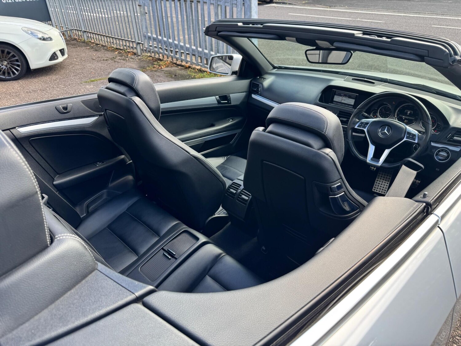 Used Mercedes-Benz E Class 2012 for sale - 76152086: Photo 30