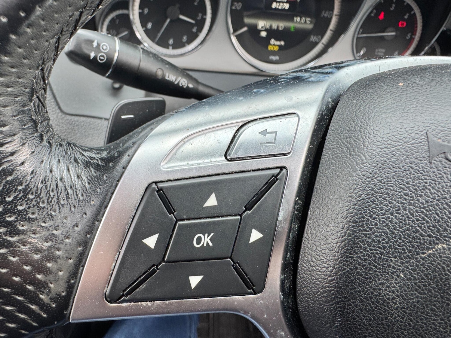 Used Mercedes-Benz E Class 2012 for sale - 76152086: Photo 32