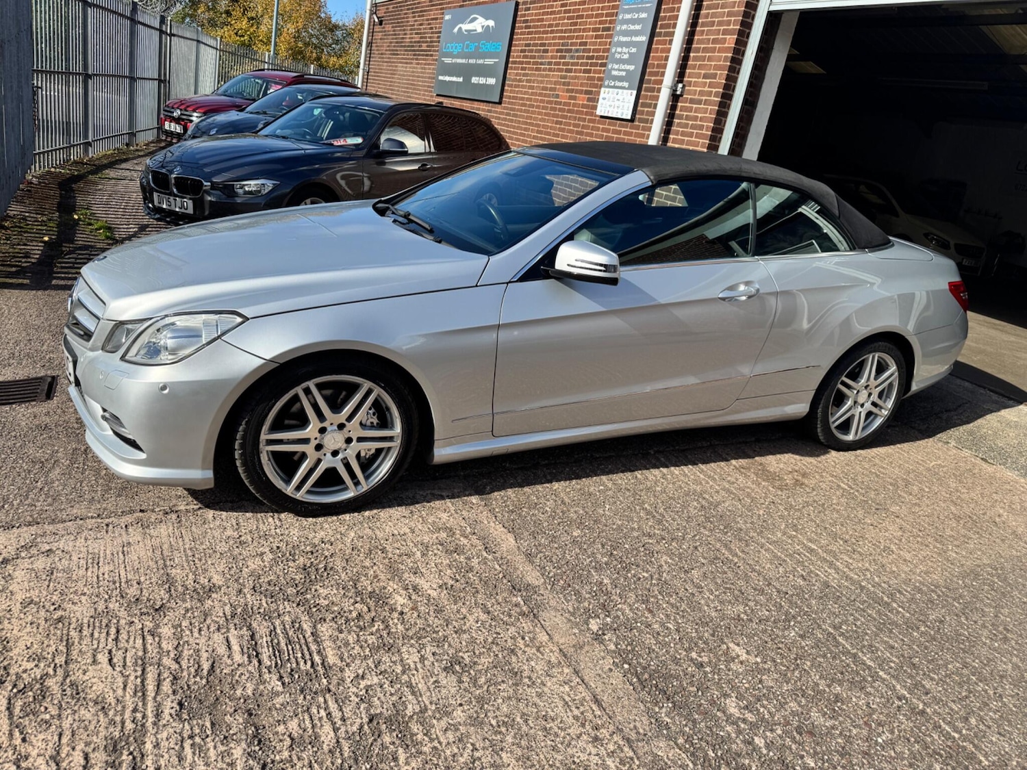 Used Mercedes-Benz E Class 2012 for sale - 76992559: Photo 12