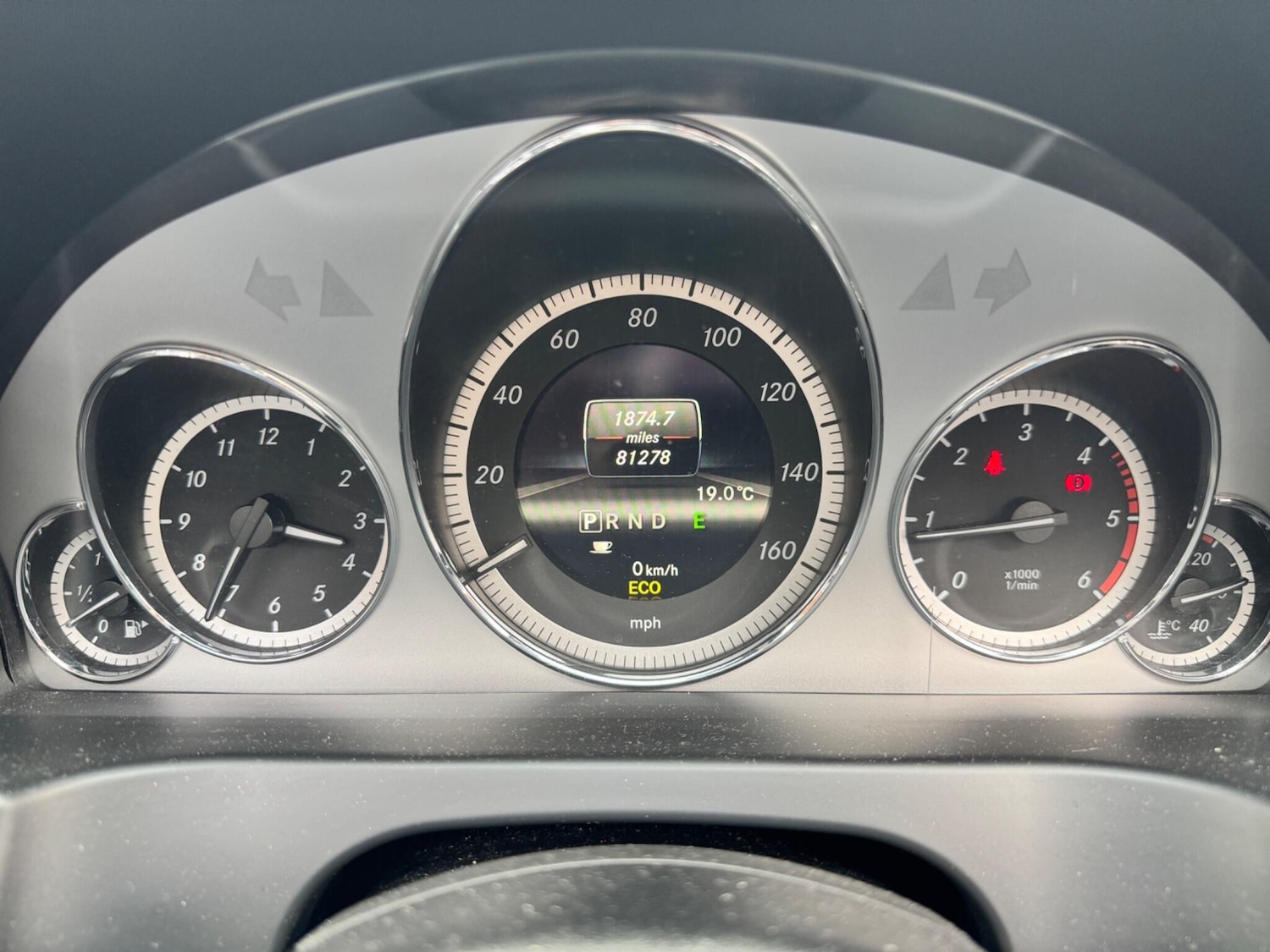 Used Mercedes-Benz E Class 2012 for sale - 76992559: Photo 38