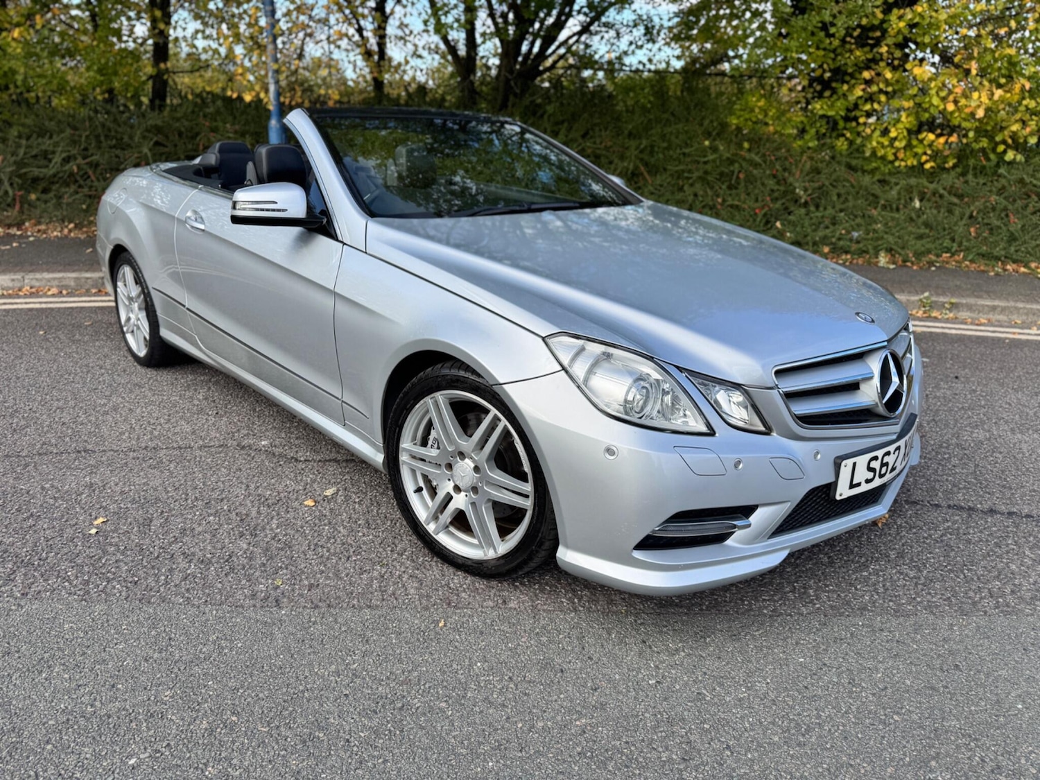Used Mercedes-Benz E Class 2012 for sale - 76992559: Photo 4