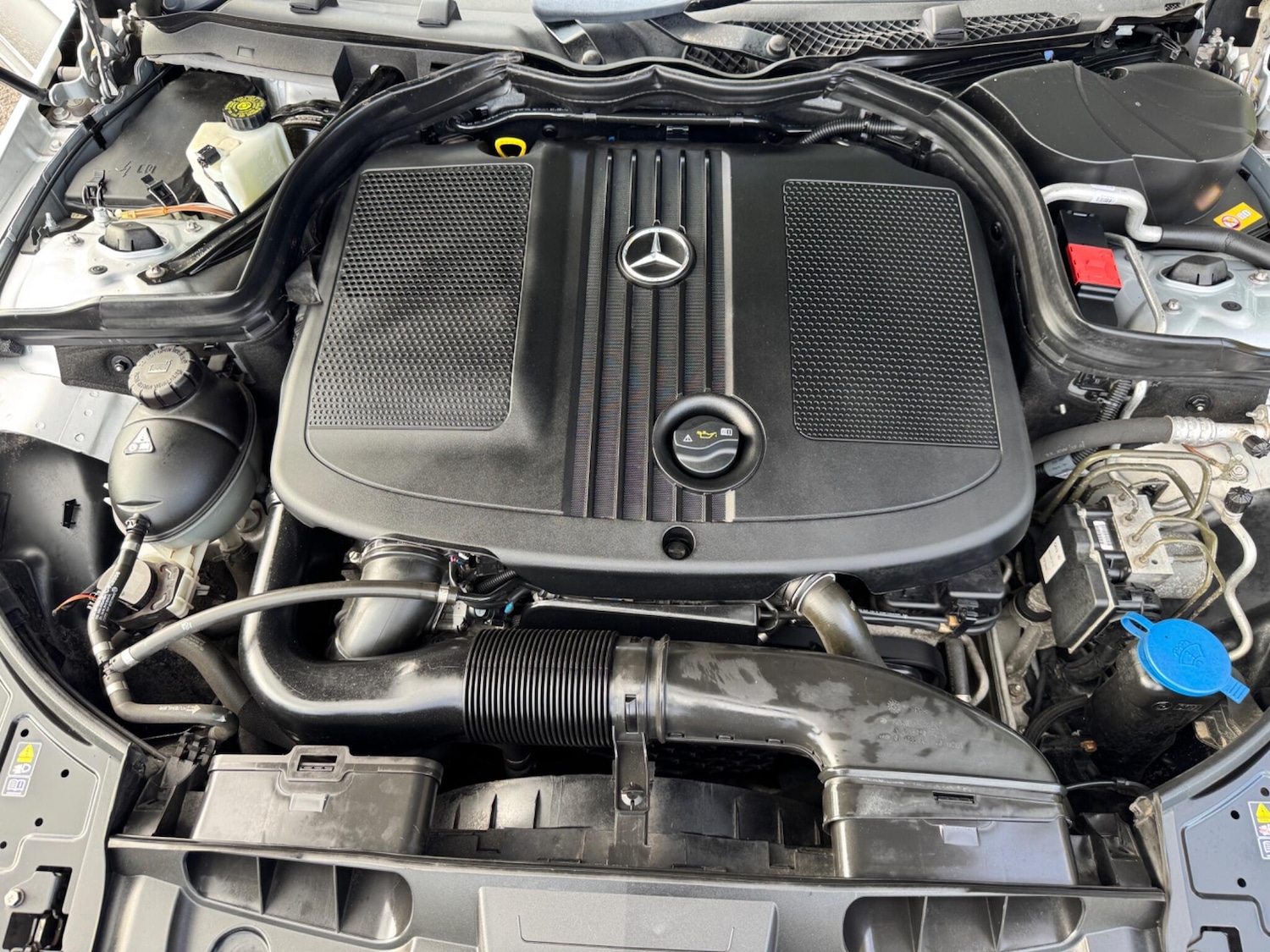 Used Mercedes-Benz E Class 2012 for sale - 76992559: Photo 46