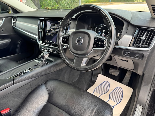 Used Volvo S90 2017 for sale - 74945094: Photo 25