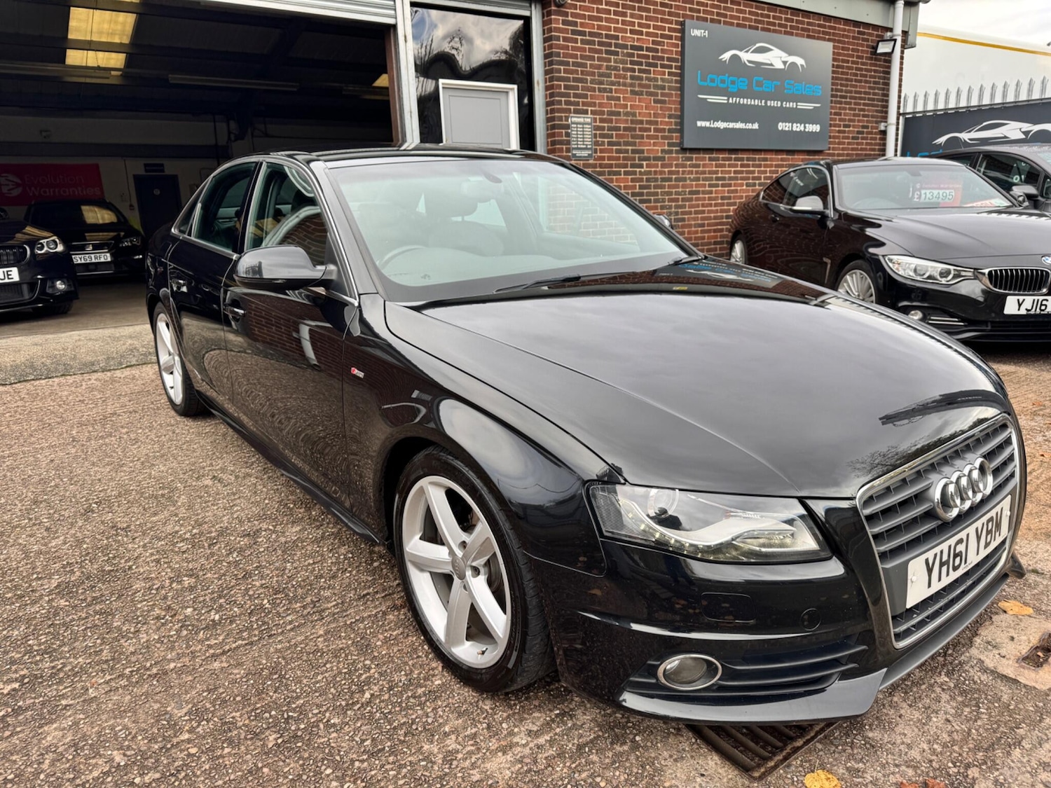 Used Audi A4 2011 for sale - 76348839: Photo 12
