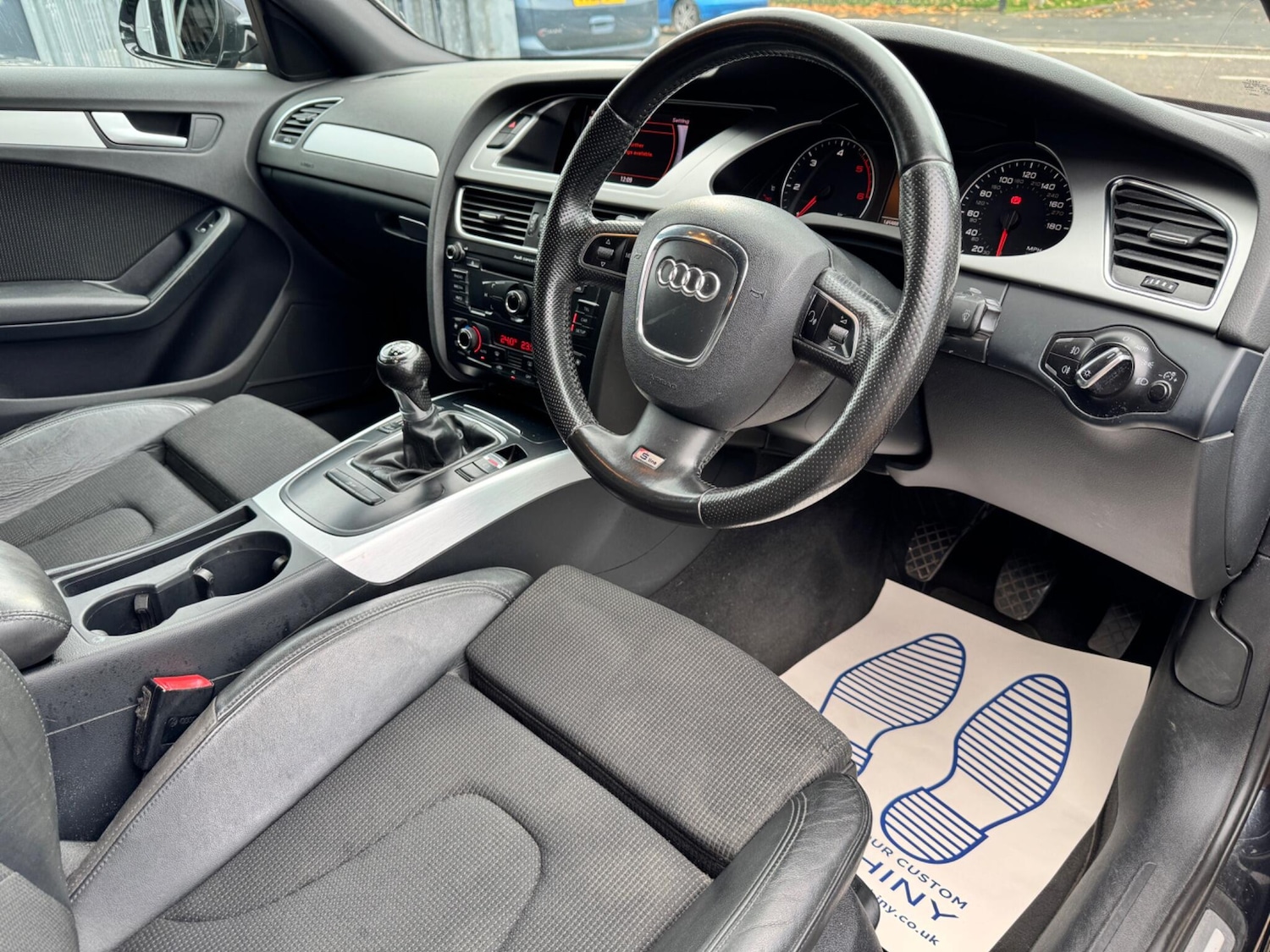 Used Audi A4 2011 for sale - 76348839: Photo 18