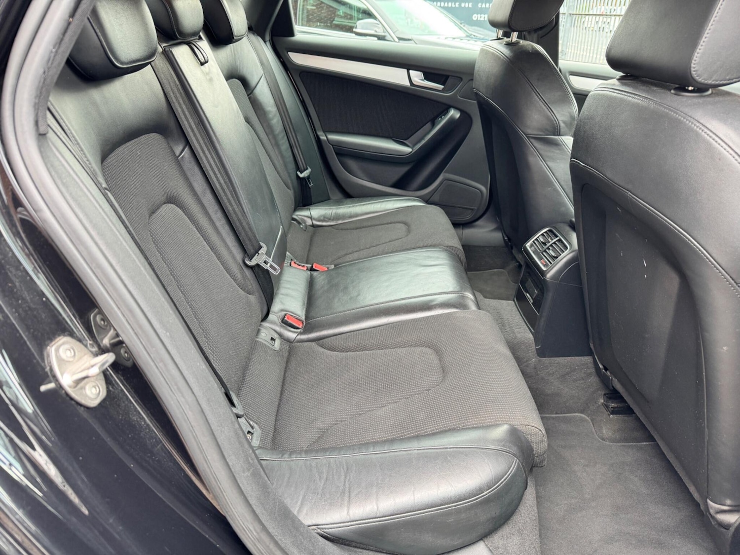 Used Audi A4 2011 for sale - 76348839: Photo 24