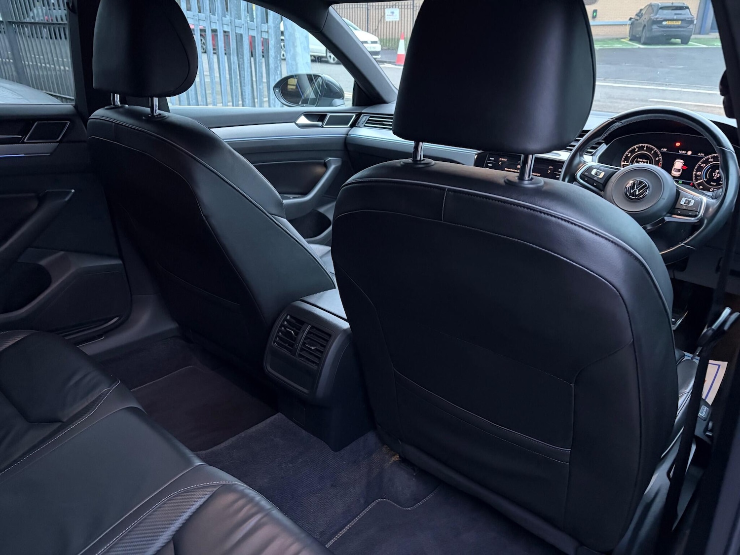 Used Volkswagen Arteon 2017 for sale - 77376993: Photo 25