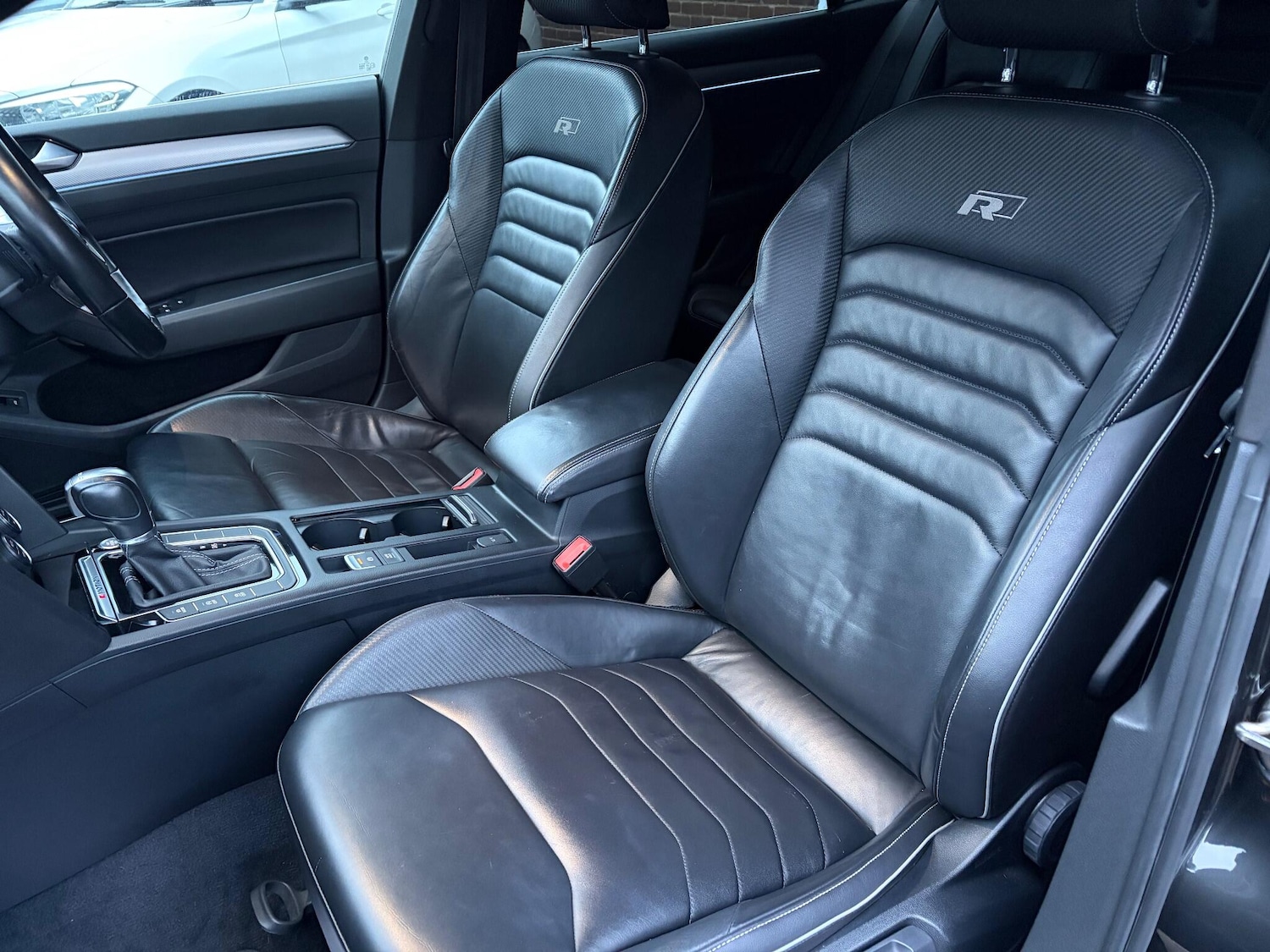 Used Volkswagen Arteon 2017 for sale - 77376993: Photo 30