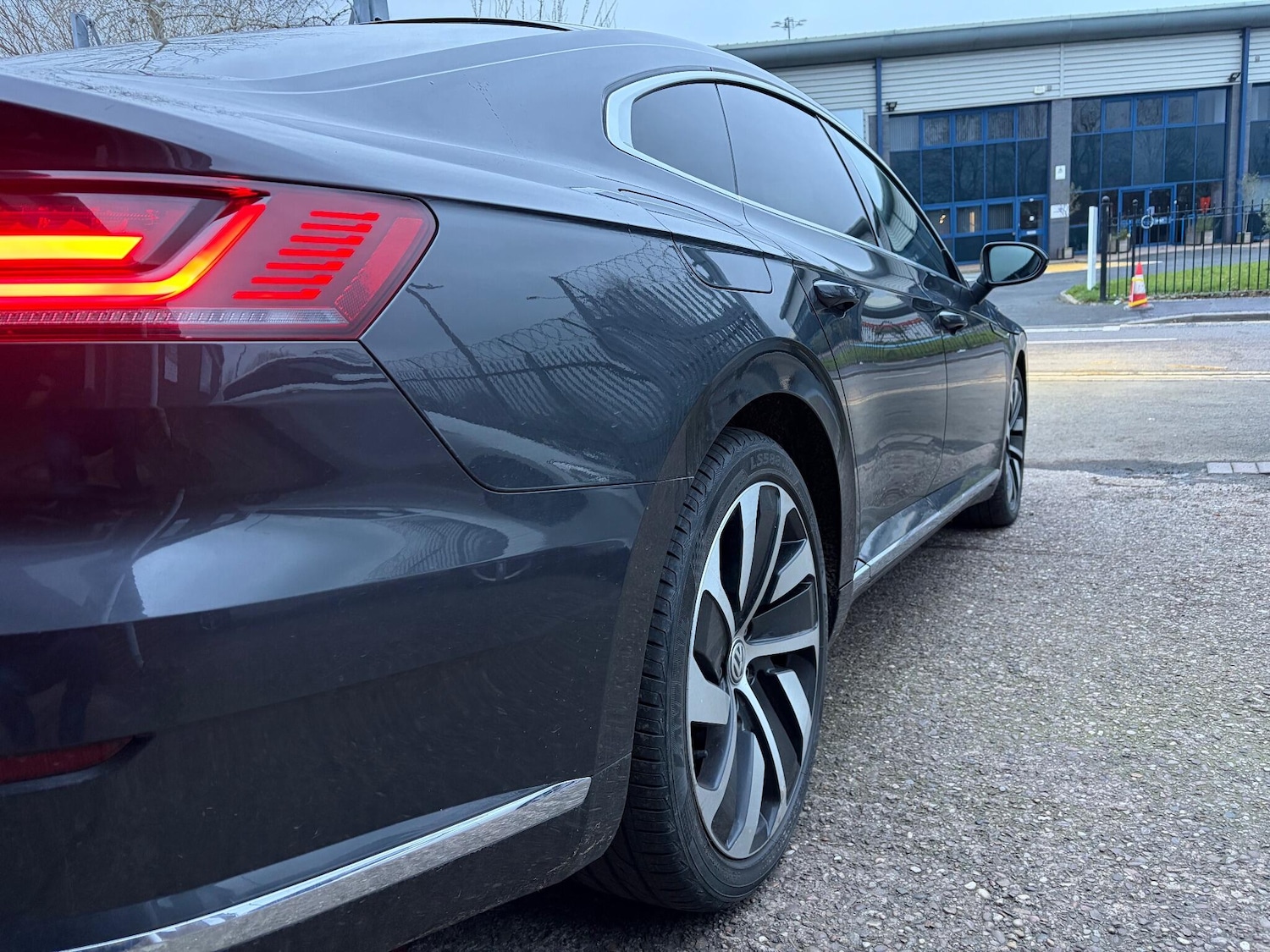 Used Volkswagen Arteon 2017 for sale - 77376993: Photo 63