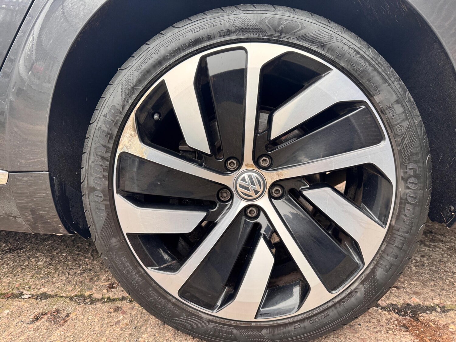 Used Volkswagen Arteon 2017 for sale - 77376993: Photo 75