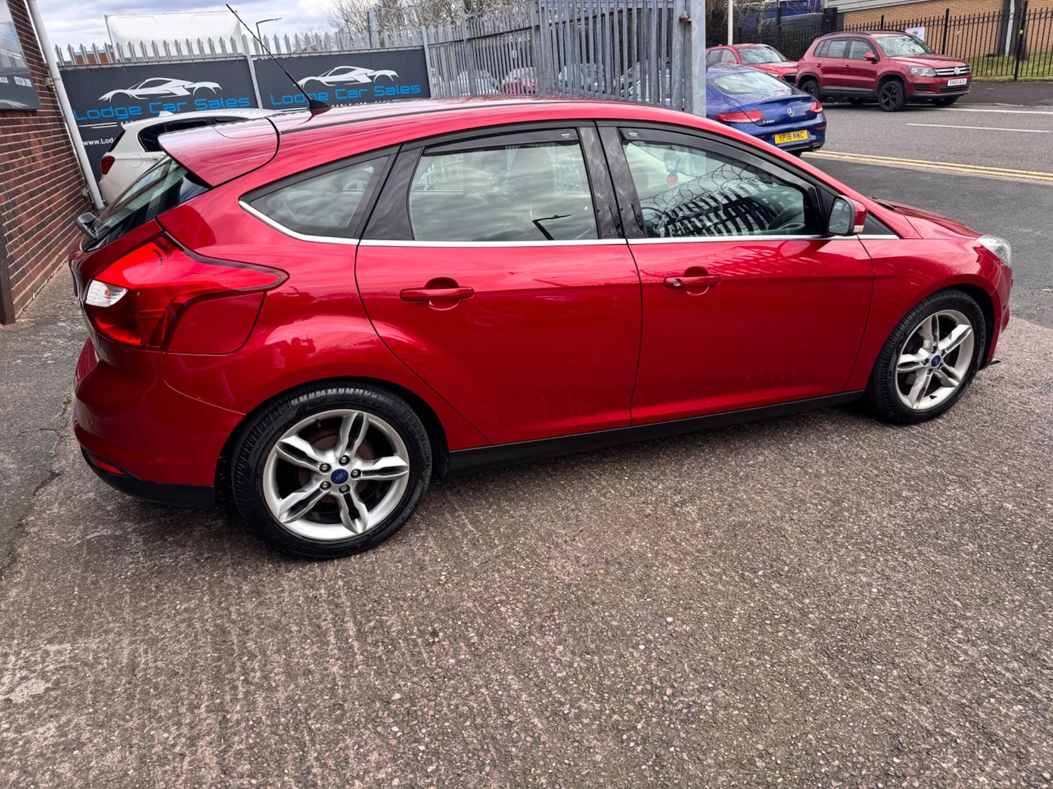 Used Ford Focus 2013 for sale - 78058317: Photo 11