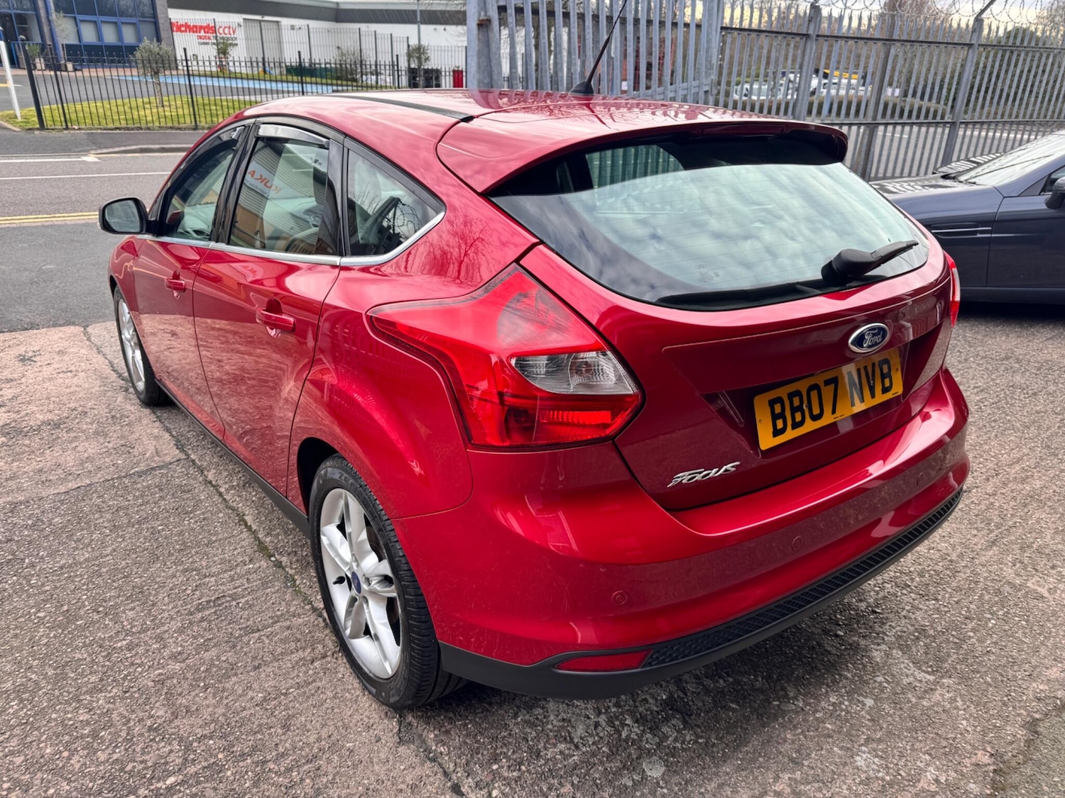 Used Ford Focus 2013 for sale - 78058317: Photo 2