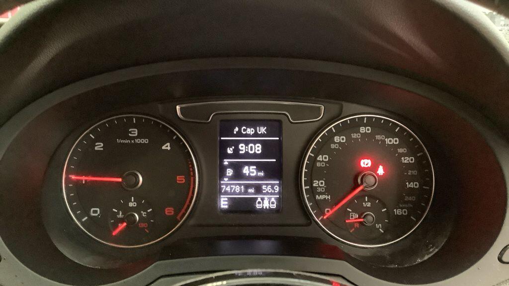 Used Audi Q3 2016 for sale - 76667255: Photo 10