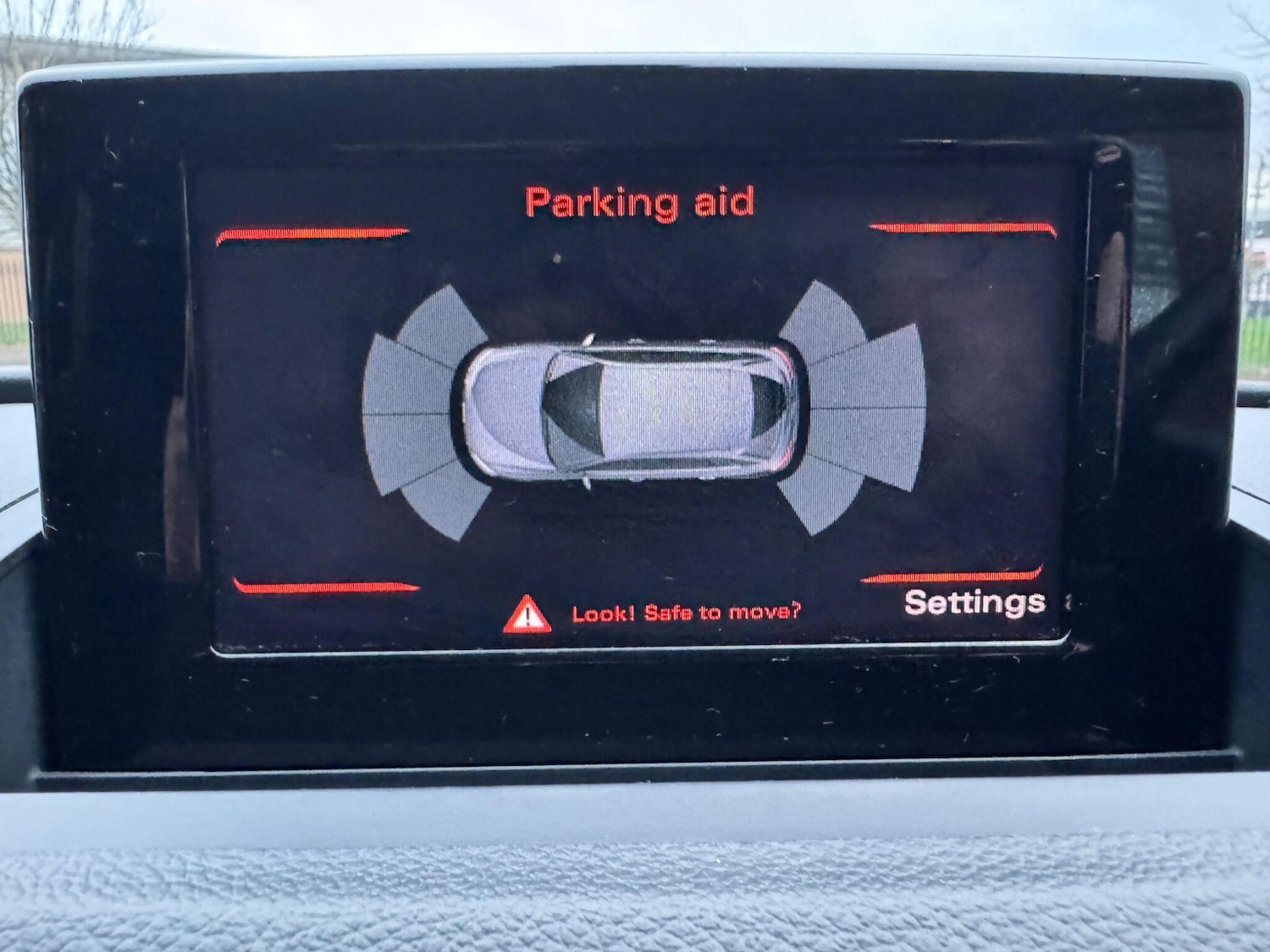 Used Audi Q3 2016 for sale - 76667255: Photo 40