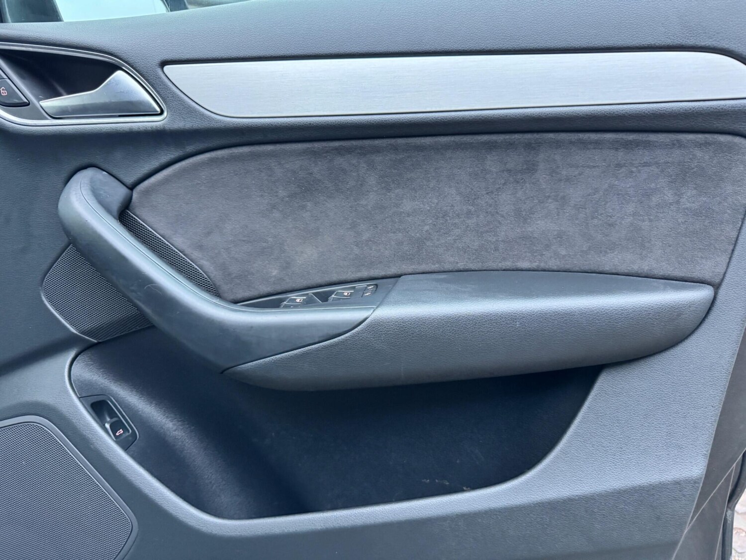 Used Audi Q3 2016 for sale - 76667255: Photo 50