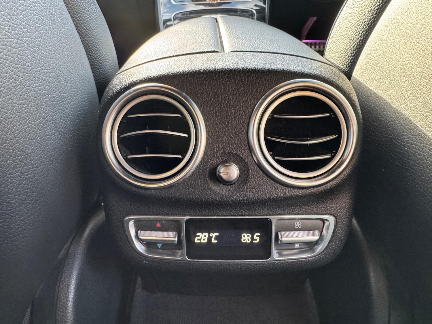 Used Mercedes-Benz E Class 2017 for sale - 76742972: Photo 20