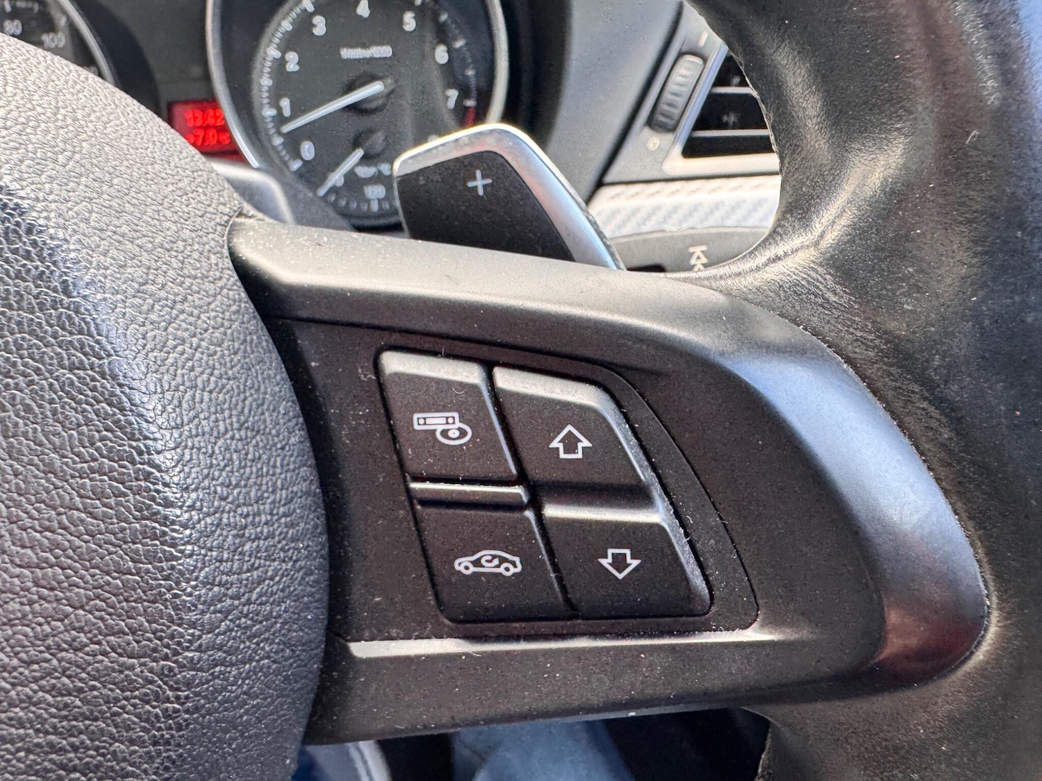 Used BMW Z4 2013 for sale - 78047940: Photo 6