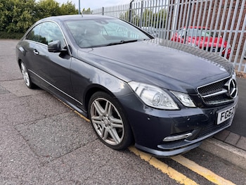 Used Mercedes-Benz E Class 2012 for sale - 79412177: Photo