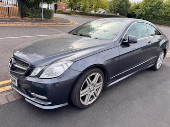 Used Mercedes-Benz E Class 2012 for sale - 79412177: Photo
