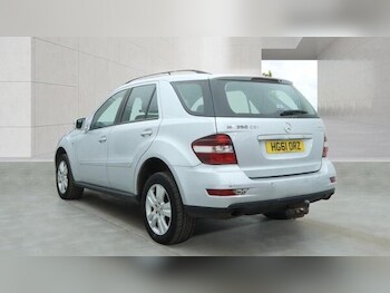 Used Mercedes-Benz M Class 2011 for sale - 78141568: Photo