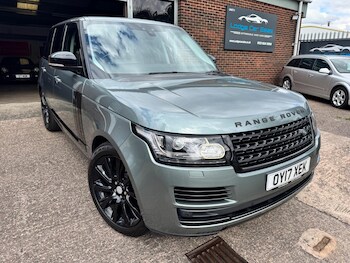 2017 (17) - 3.0 TD V6 Vogue SE Auto 4WD Euro 6 (s/s) 5dr